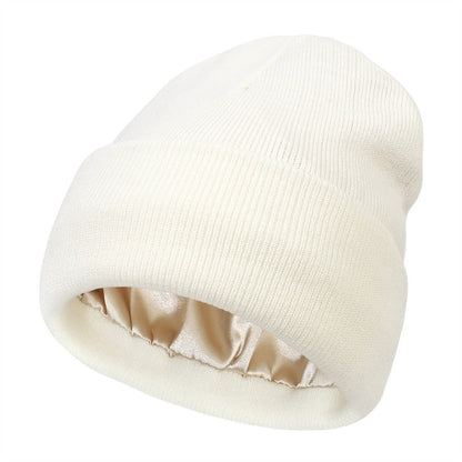 🧢✨ Satin-Lined Knitted Beanie – Warm & Protective
