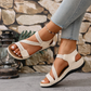 Modelo 2026: Sandalias ortopédicas de nuevo diseño con doble cierre de velcro.
