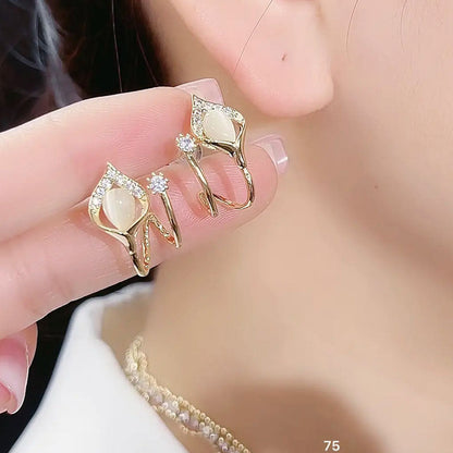 🌸✨ Flower Cat’s Eye Earrings with Sparkling Crystals – Elegance and Romance in Every Detail 💖💎
